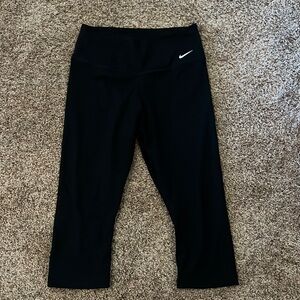Women’s Nike Leggings capri
